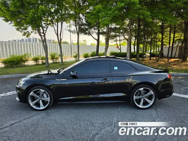 Audi A5 2019 — ფოტო 16/17