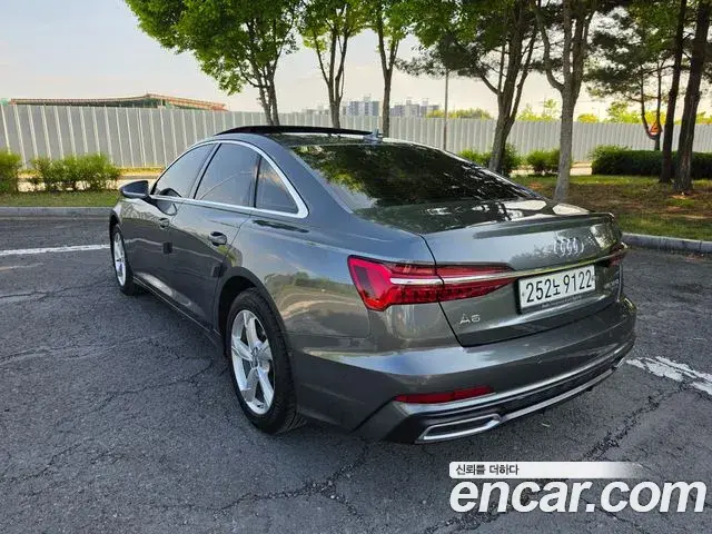 Audi A6 2019 — Şəkil 15/17