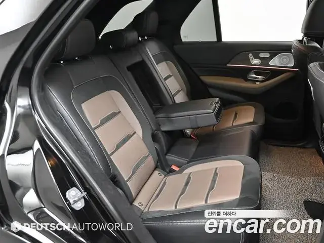 Mercedes-Benz GLE-Class 2020 — Şəkil 16/20