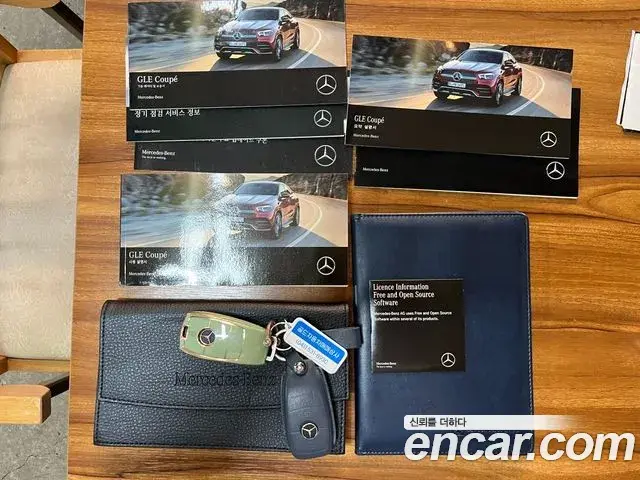 Mercedes-Benz GLE-Class 2022 — Фото 1/20