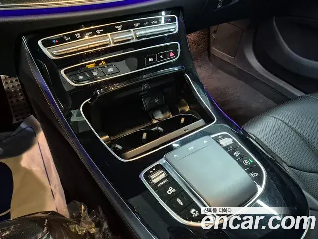 Mercedes-Benz CLS-Class 2023 — Photo 6/20