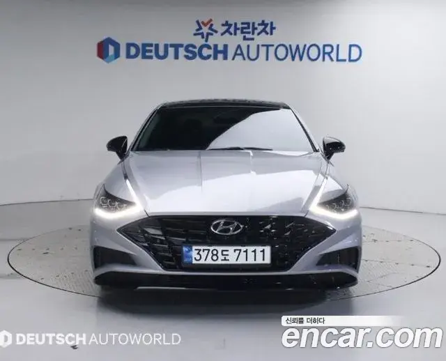Hyundai Sonata Hybrid 2023 — ფოტო 4/20