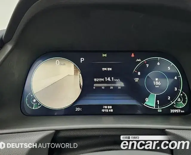Hyundai Sonata Hybrid 2023 — ფოტო 5/20