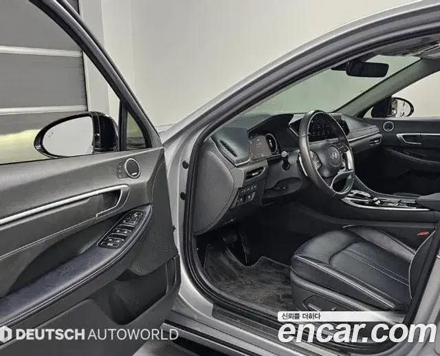 Hyundai Sonata Hybrid 2023 — ფოტო 2/20