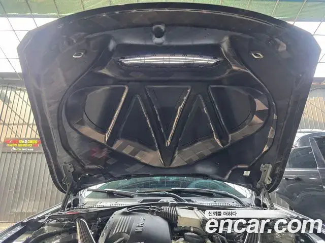 BMW M3 2018 — ფოტო 5/17