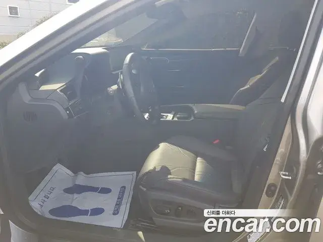 Lexus ES300h 2025 — Şəkil 4/20