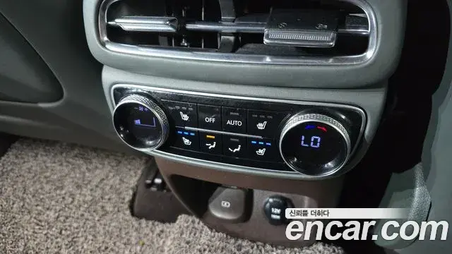 Genesis GV80 2020 — Şəkil 10/20