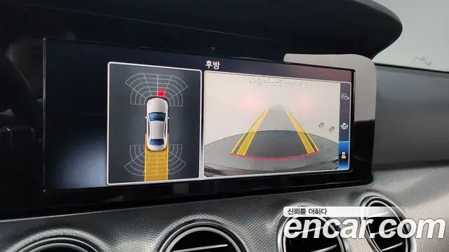 Mercedes-Benz E-Class 2020 — Фото 15/20