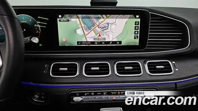 Mercedes-Benz GLE-Class 2023 — Фото 13/20