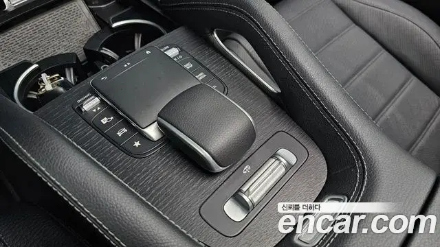 Mercedes-Benz GLE-Class 2023 — Фото 18/20