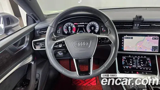 Audi A7 2021 — Фото 13/20