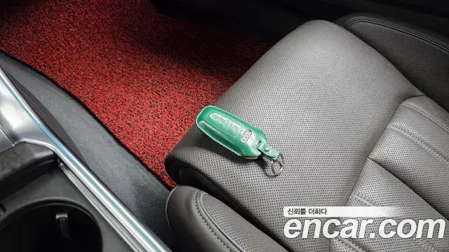 Audi A7 2021 — Photo 9/37