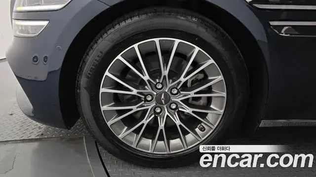 Genesis G80 2021 — ფოტო 9/34