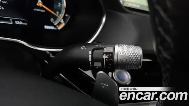 Genesis G80 2021 — ფოტო 29/34