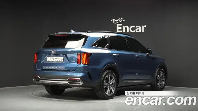 Kia Sorento 2021 — Photo 8/37