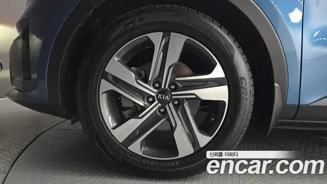 Kia Sorento 2021 — Photo 11/37