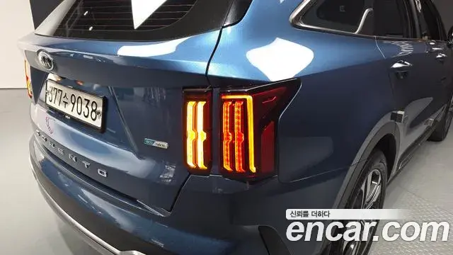 Kia Sorento 2021 — Photo 17/37