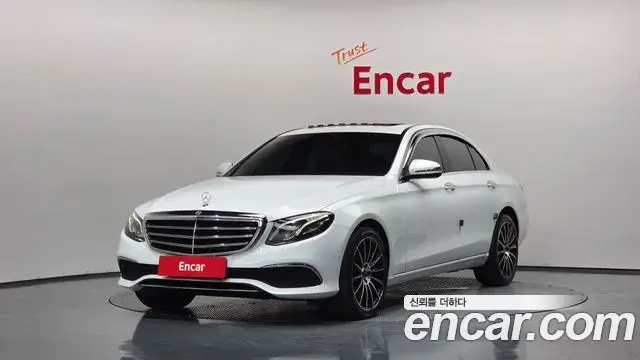 Mercedes-Benz E-Class 2018 — Şəkil 10/35