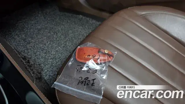 Mercedes-Benz E-Class 2018 — Şəkil 9/35