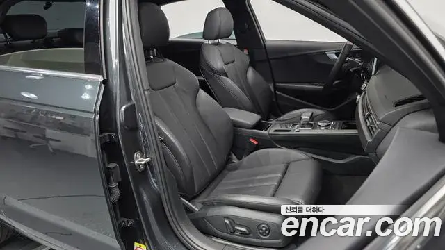 Audi A4 2019 — Photo 3/20
