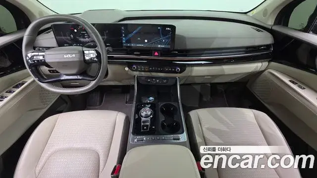 Kia Carnival 2025 — ფოტო 28/30