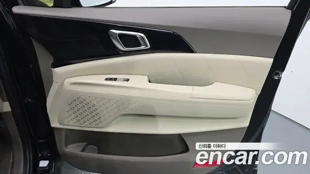 Kia Carnival 2025 — ფოტო 7/30