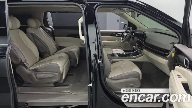 Kia Carnival 2025 — ფოტო 13/30