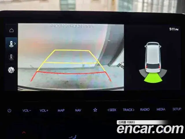 Hyundai Staria 2023 — Фото 13/19