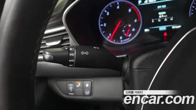 Genesis G70 2019 — Şəkil 9/34