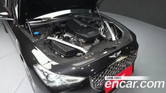 Genesis G70 2018 — Photo 14/30