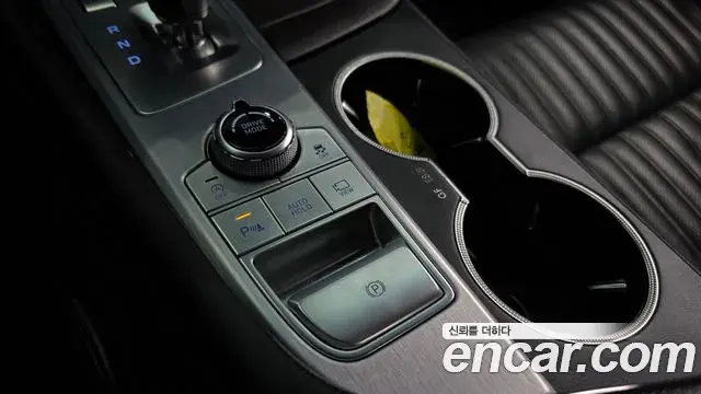 Genesis G70 2018 — Photo 26/30