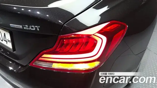 Genesis G70 2018 — Photo 5/30