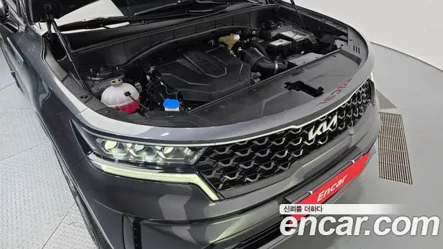 Kia Sorento 2022 — Şəkil 18/20