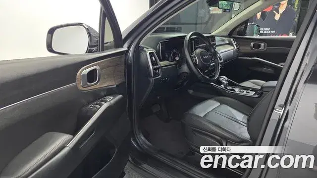 Kia Sorento 2022 — Şəkil 8/20