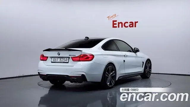 BMW 4 Series 2018 — Фото 2/20
