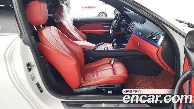 BMW 4 Series 2018 — Photo 7/34