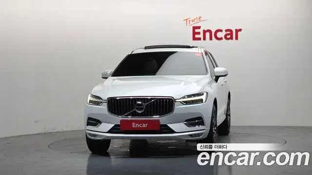 Volvo XC60 2019 — Фото 3/20