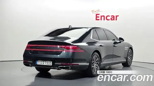 Genesis G90 2023 — ფოტო 14/20