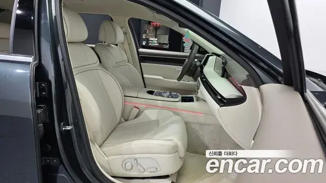 Genesis G90 2023 — ფოტო 4/20
