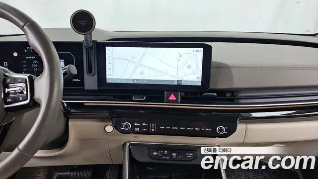Kia Carnival 2024 — ფოტო 30/35