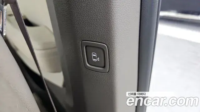 Kia Carnival 2024 — ფოტო 11/35