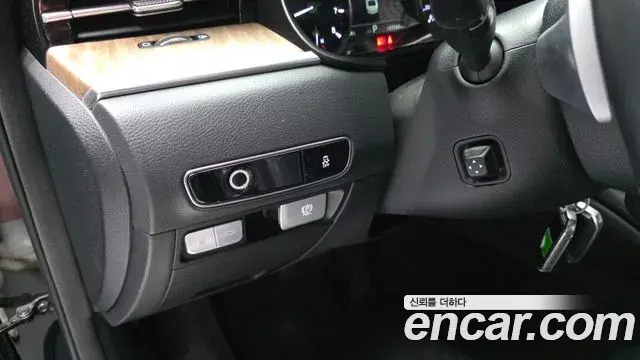 Kia The K9 2022 — Photo 18/20