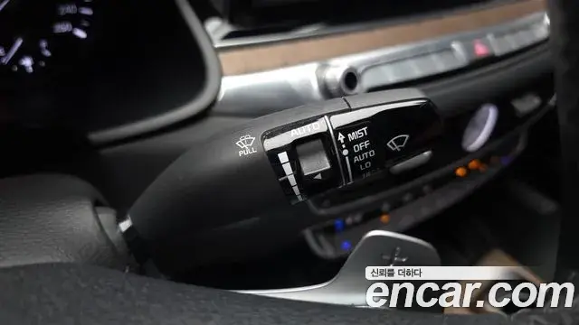 Kia The K9 2022 — Photo 19/20