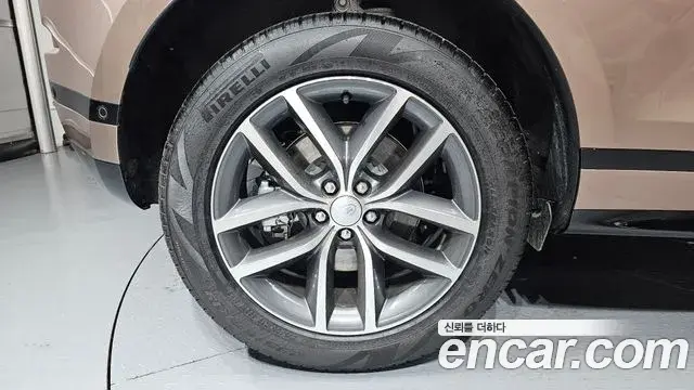 Land Rover Range Rover Evoque 2026 — Photo 7/20