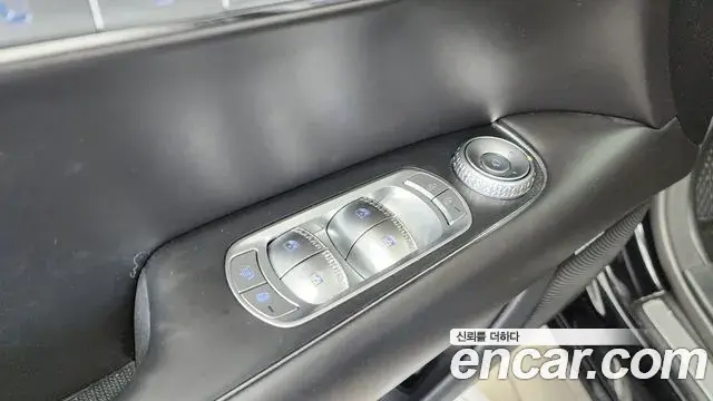 Genesis G90 2022 — Photo 19/34