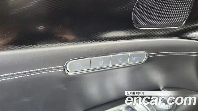 Genesis G90 2022 — Photo 31/34