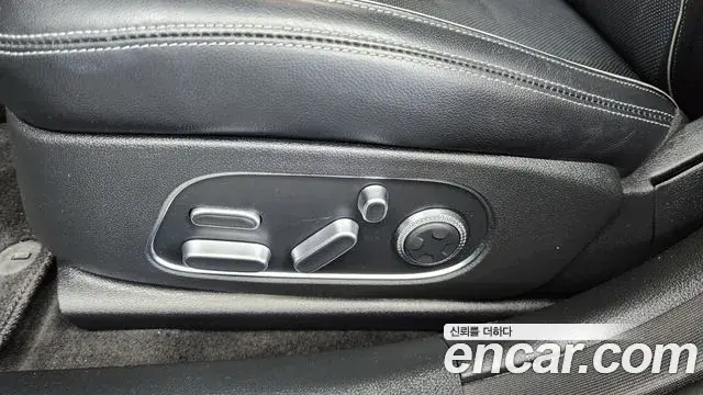 Genesis G90 2022 — Photo 3/34