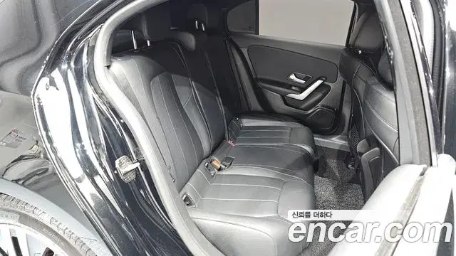 Mercedes-Benz A-Class 2021 — Photo 21/30