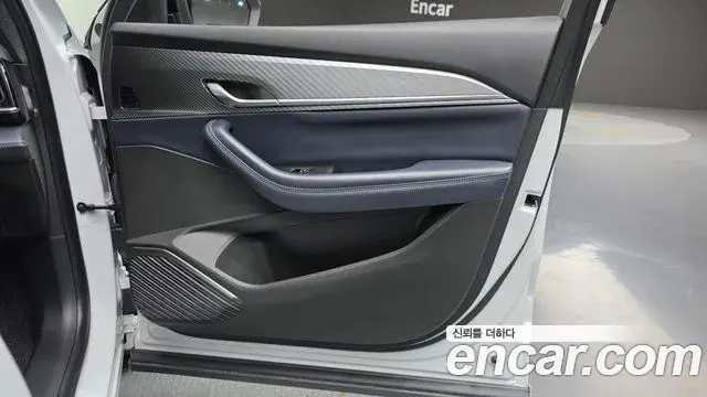 Renault Samsung Grand Koleos 2024 — Photo 17/38
