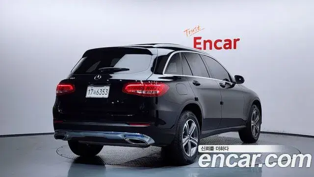 Mercedes-Benz GLC-Class 2019 — Photo 25/29